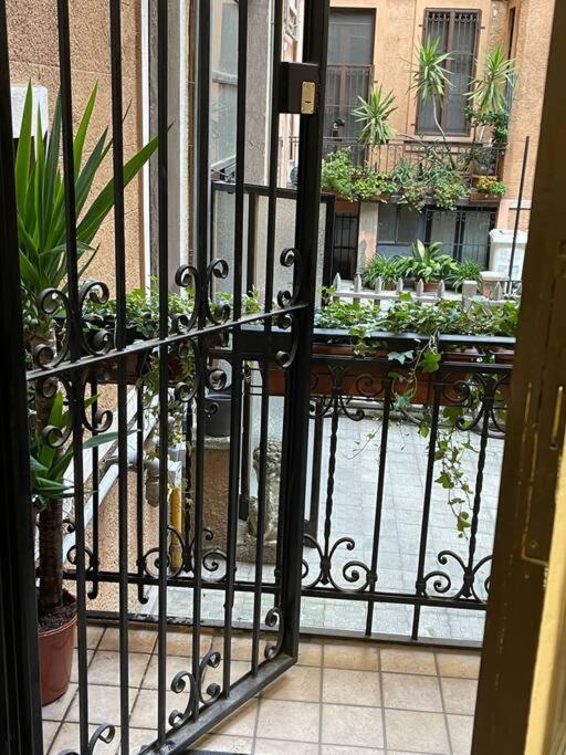 Nel Quartiere Bayres Suite Completamente Rinnovata Milan Exterior photo