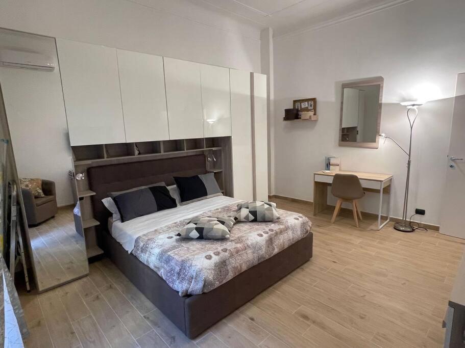 Nel Quartiere Bayres Suite Completamente Rinnovata Milan Exterior photo