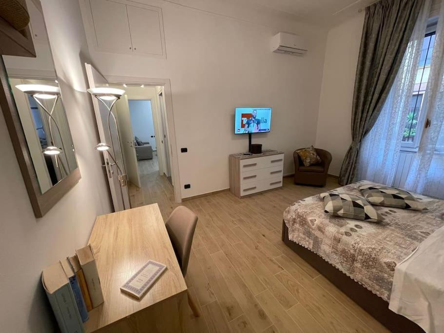 Nel Quartiere Bayres Suite Completamente Rinnovata Milan Exterior photo