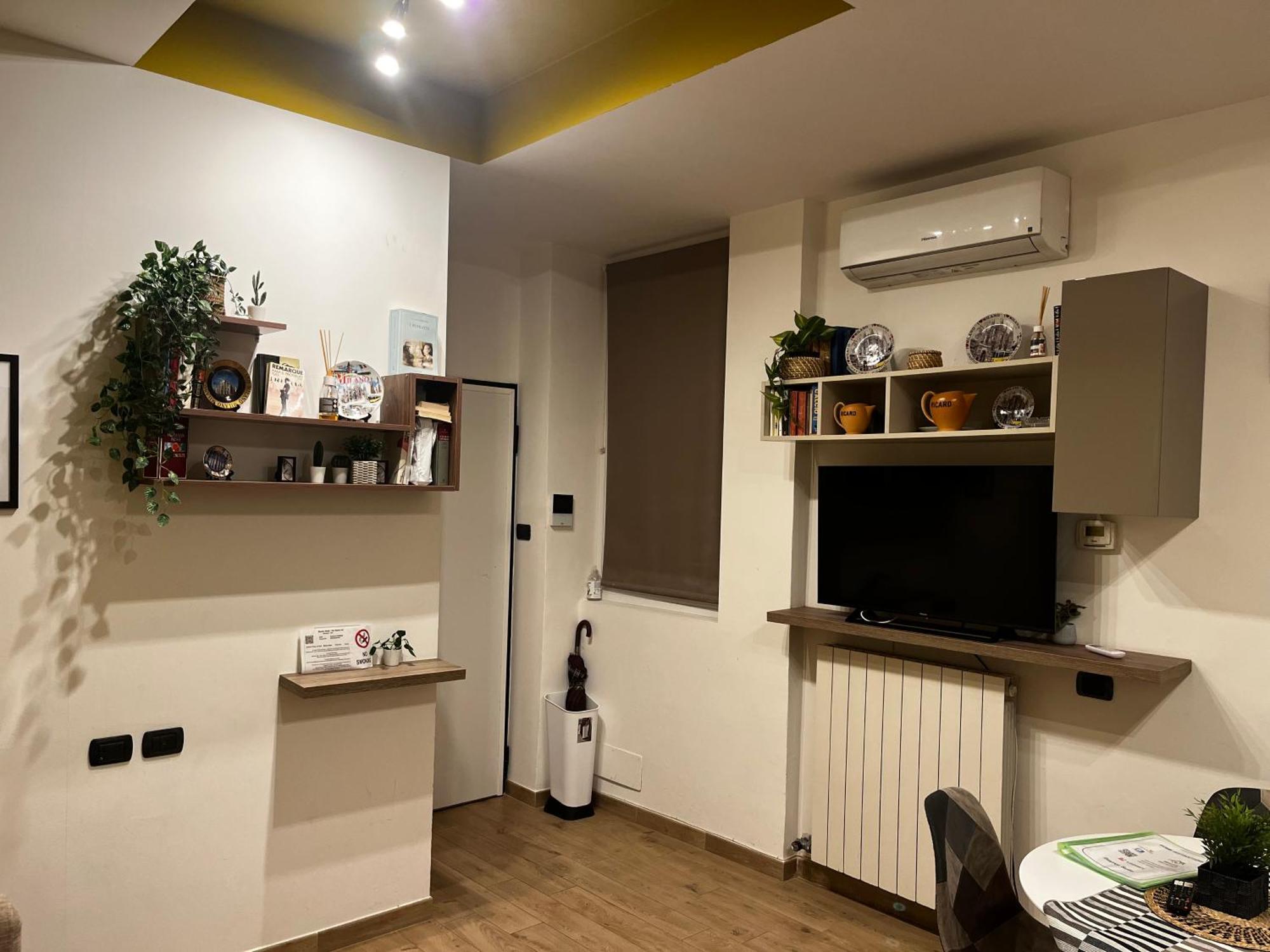 Nel Quartiere Bayres Suite Completamente Rinnovata Milan Exterior photo