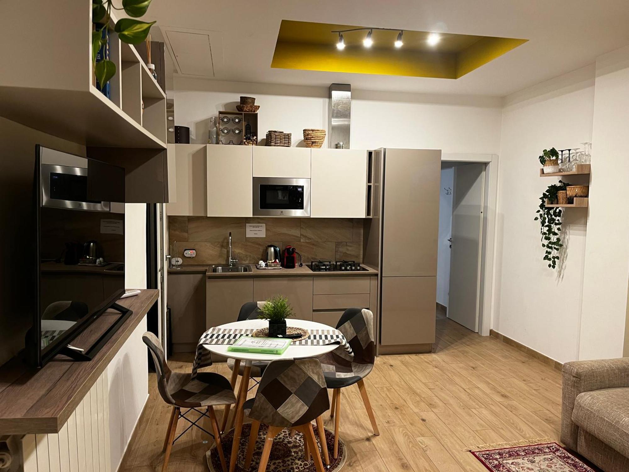Nel Quartiere Bayres Suite Completamente Rinnovata Milan Exterior photo